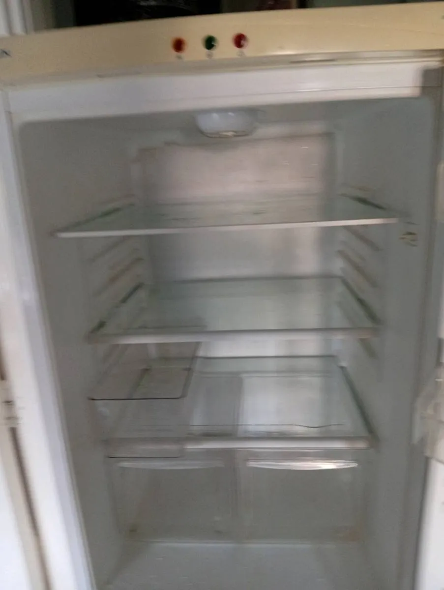Fridge freezer - Image 2