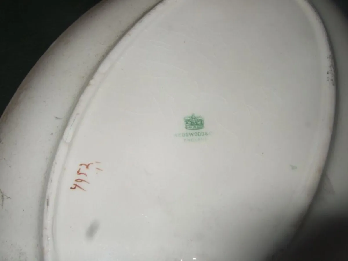Vintage Wedgewood Platter Trio & Tureen - Image 2