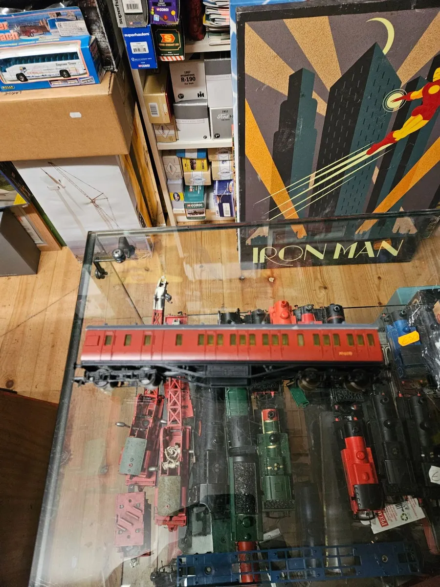 Hornby Lima OO Gauge Carraige