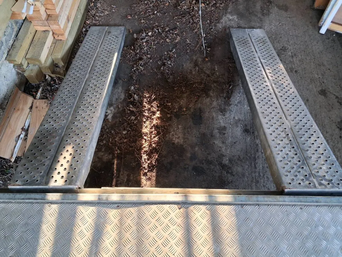 Heavy duty trailor ramps - Image 3