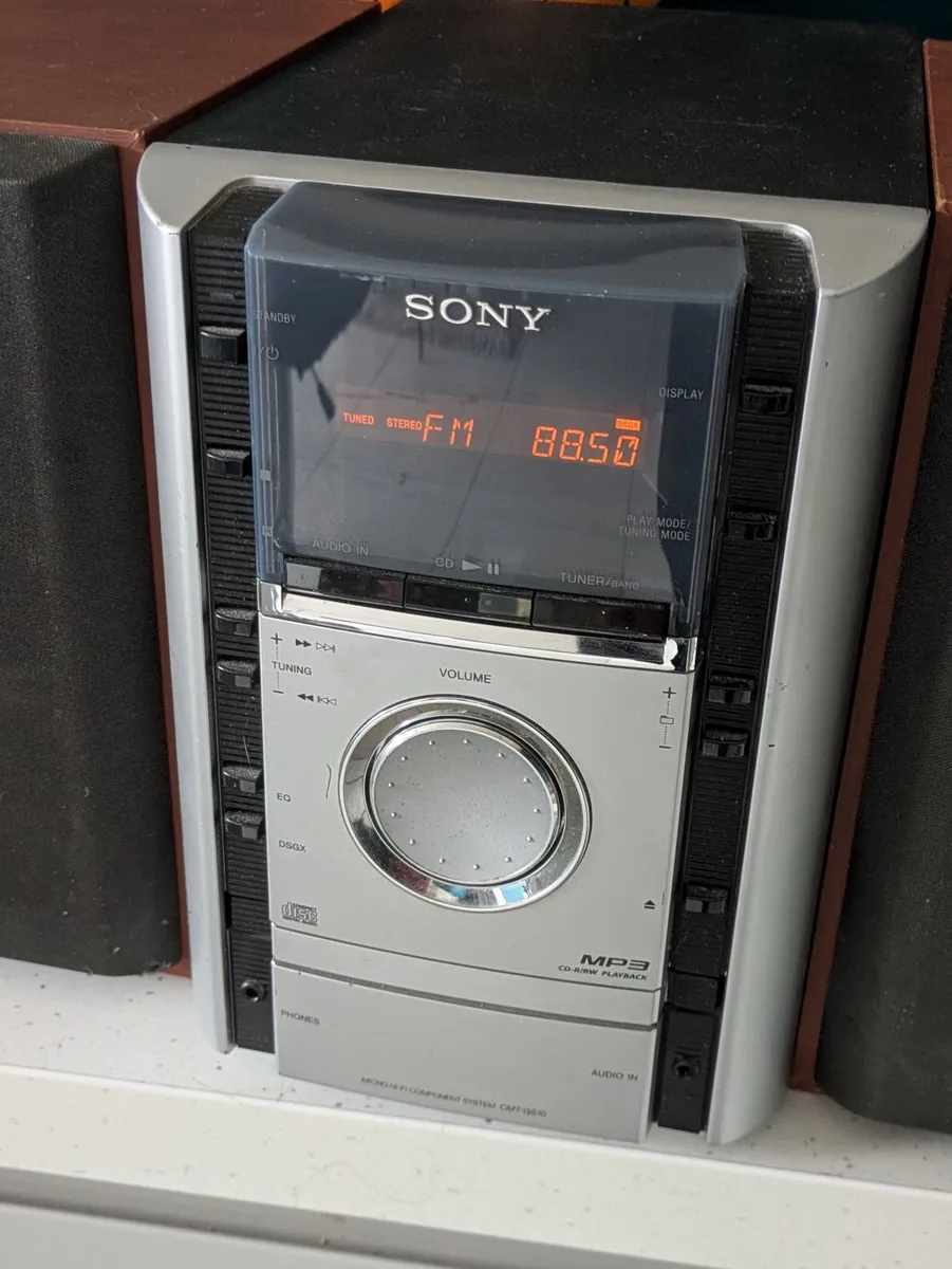 Home Stereo - Image 4