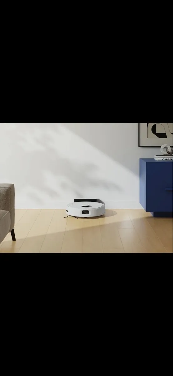 Ecovacs Robot Vacuum / Mop Brand New - Image 3