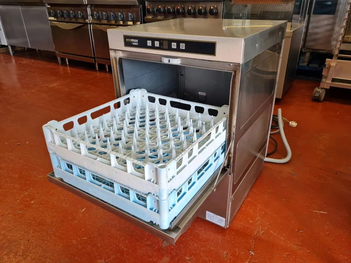 Hobart Ecomax Dishwasher - Image 1