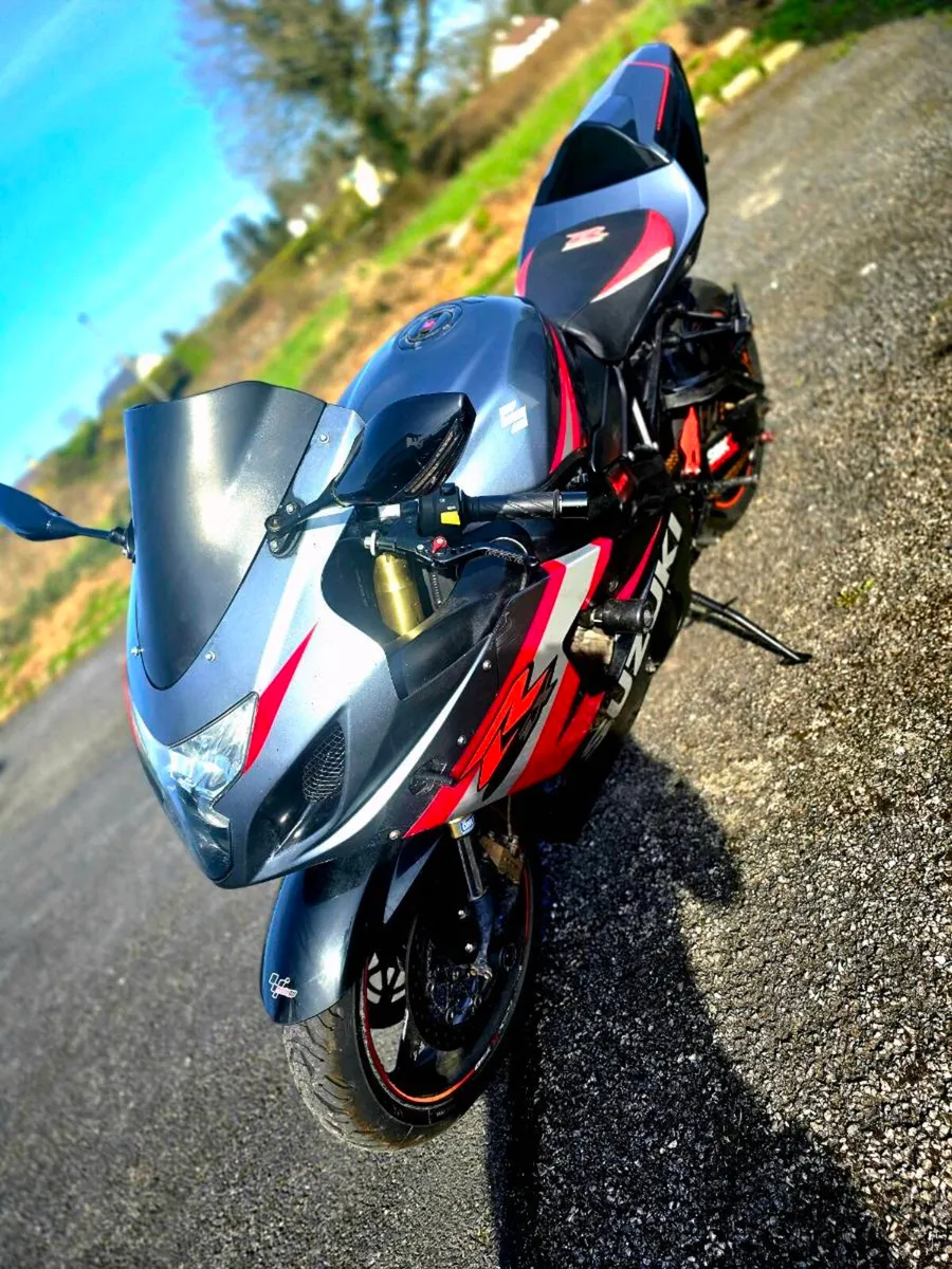 Suzuki k4 750cc - Image 2