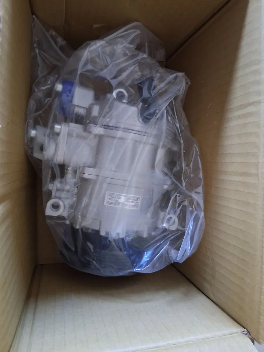 NRF 32416 A/C compressor - Image 1