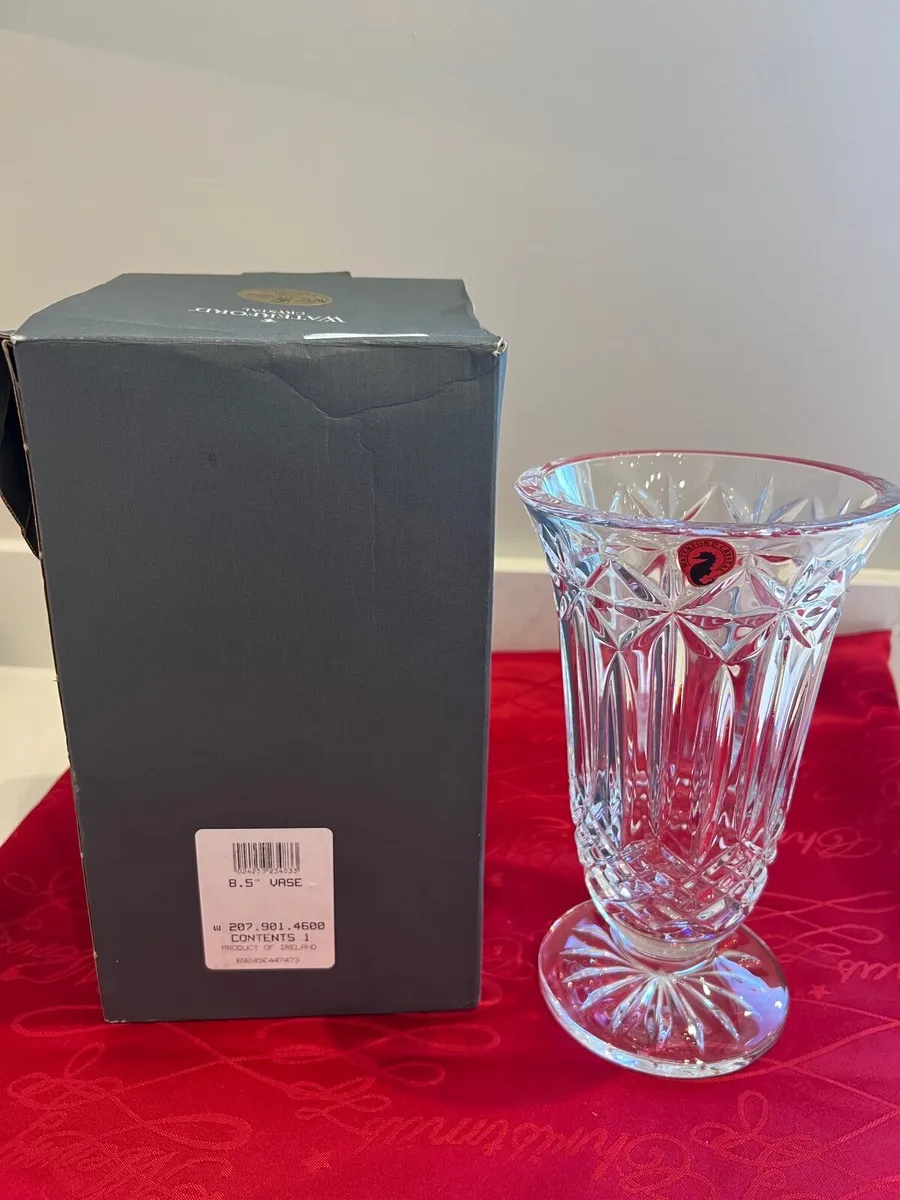 Waterford Crystal Starburst 8.5 Inch Vase - Image 2