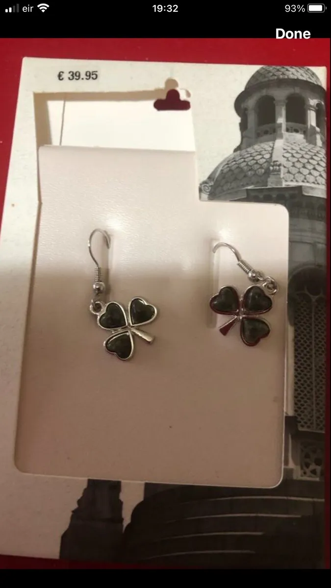 Ladies new sliver earrings €20 - Image 1