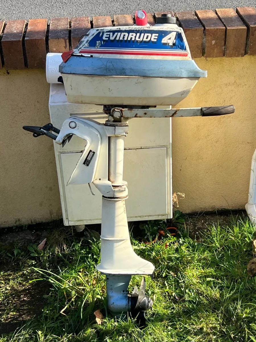 EVINRUDE 4hp outboard - Image 1