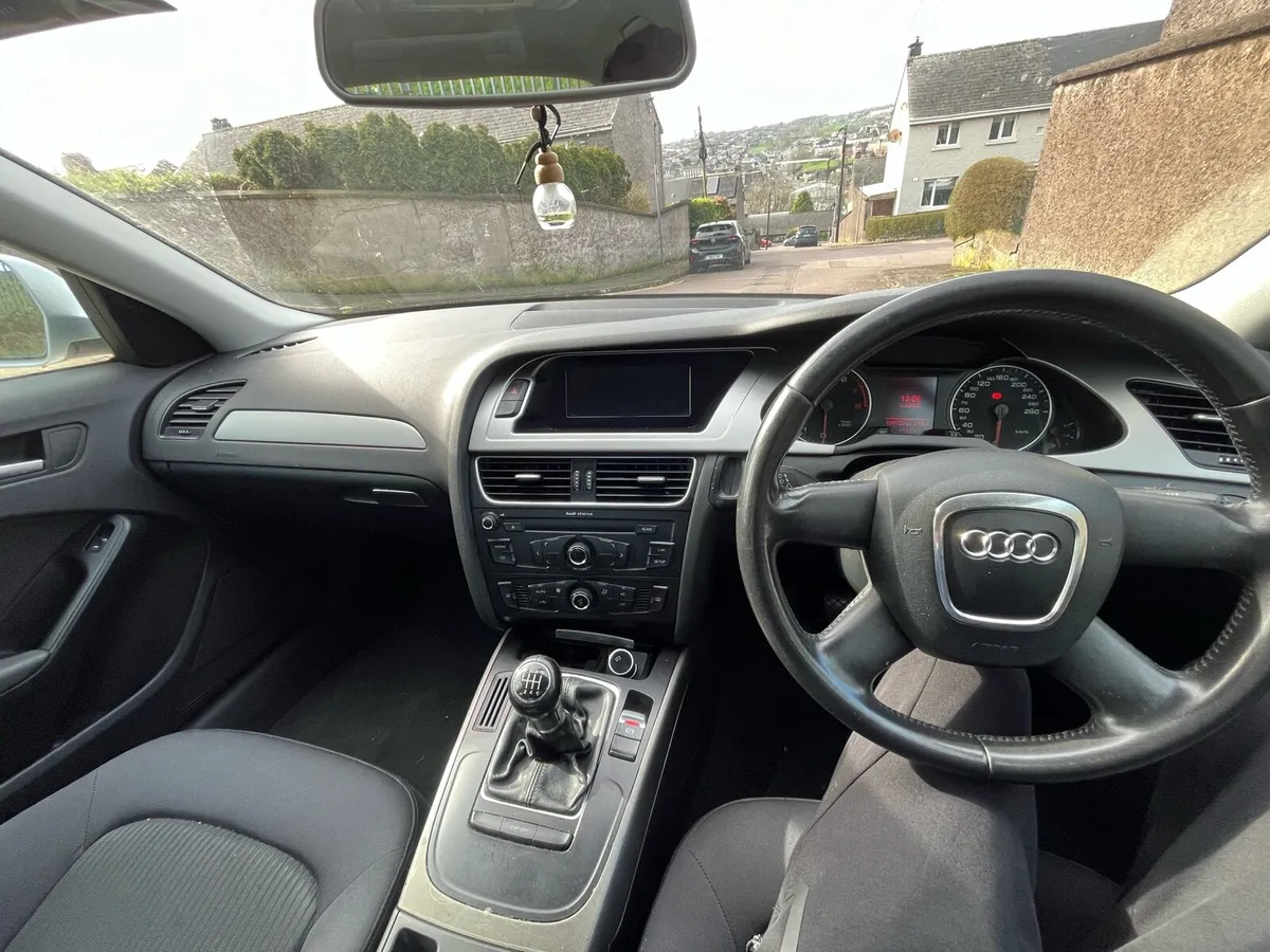 Audi a4 2008 - 197.000km - for repair or parts - Image 3