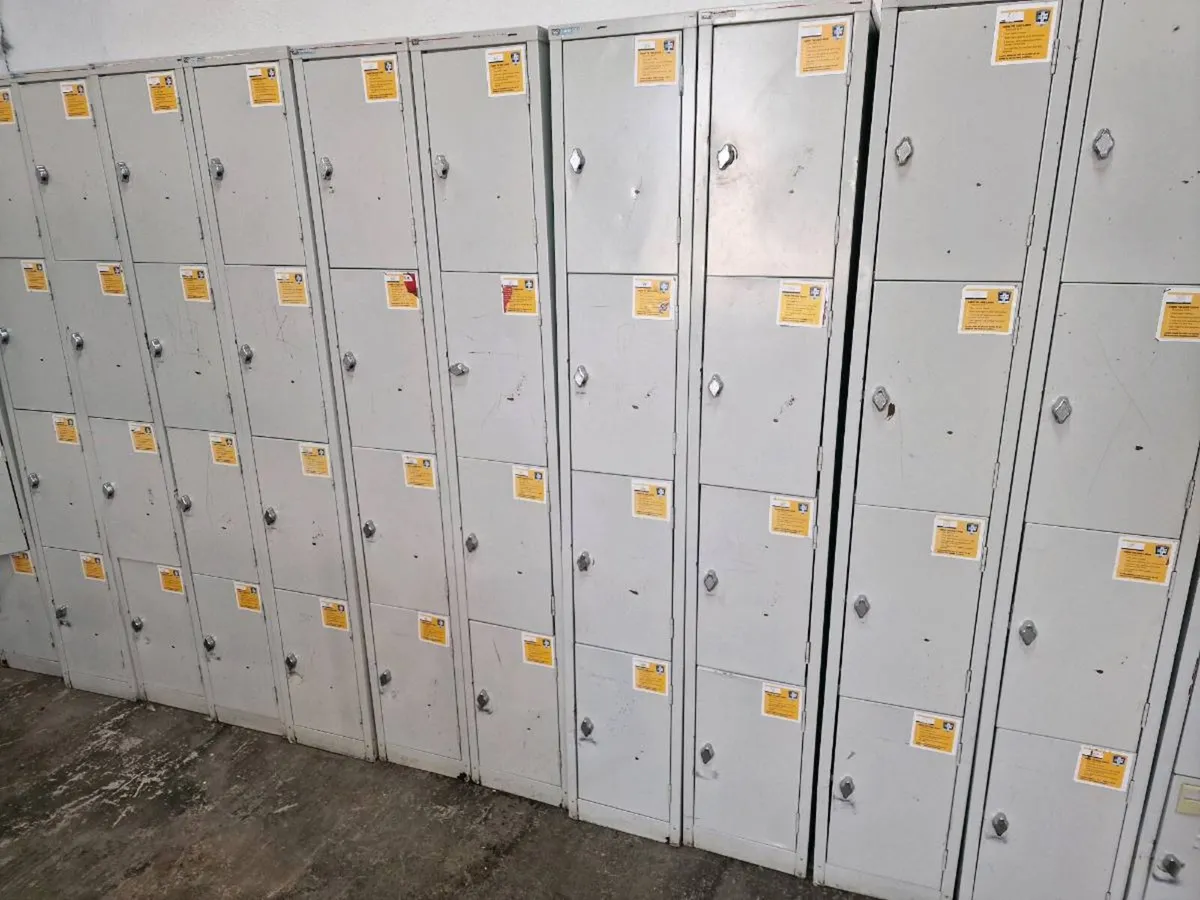 Steel lockers - Image 2