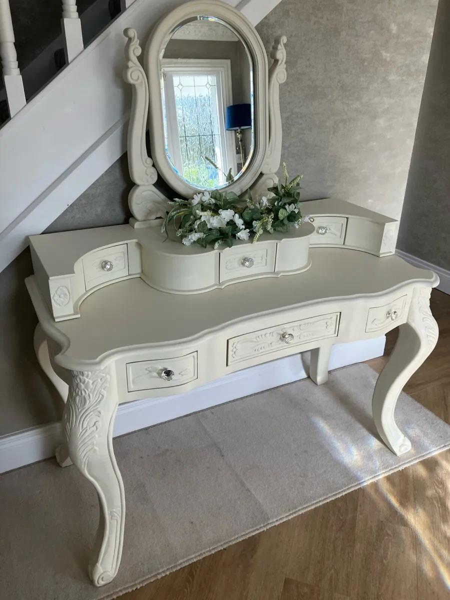 Dressing table. Dressing table and mirror b - Image 3