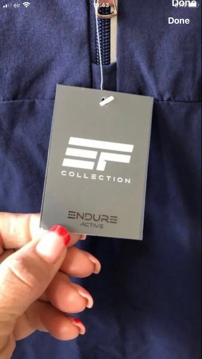 Mens BNWT hoodie size S €15 - Image 3
