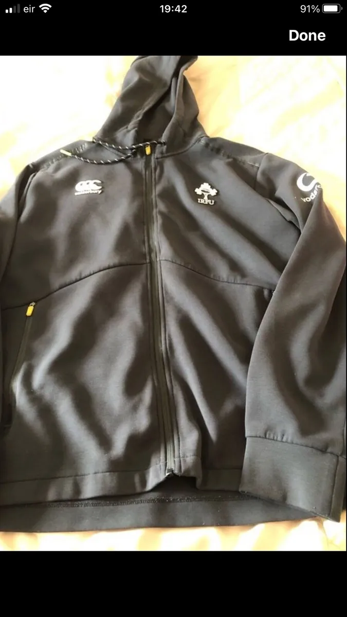 Mens hoodie size L €10 - Image 2