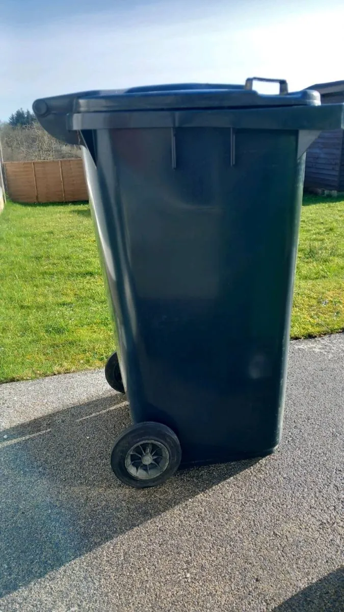2 Wheelie  Bin 240Ltrs - Image 3