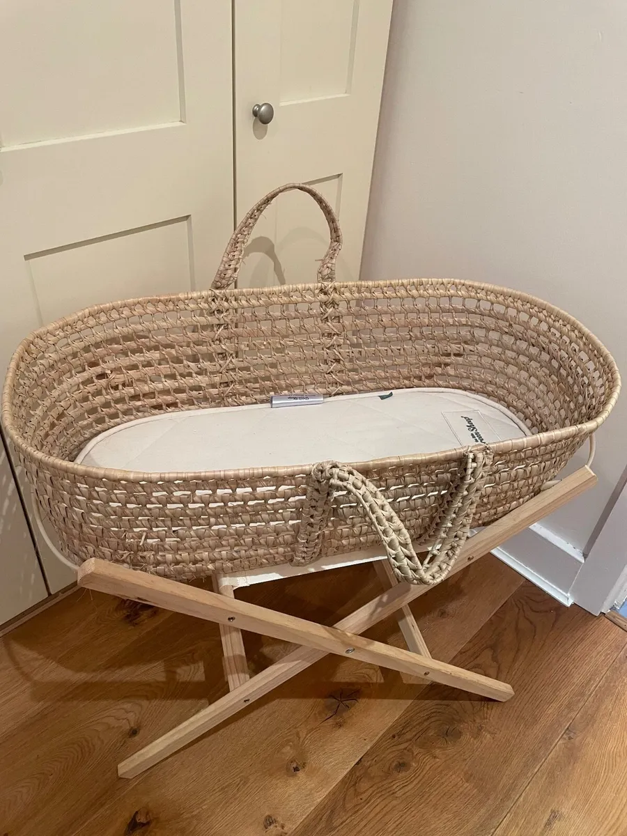 Little green sheep Baby basket - Image 2