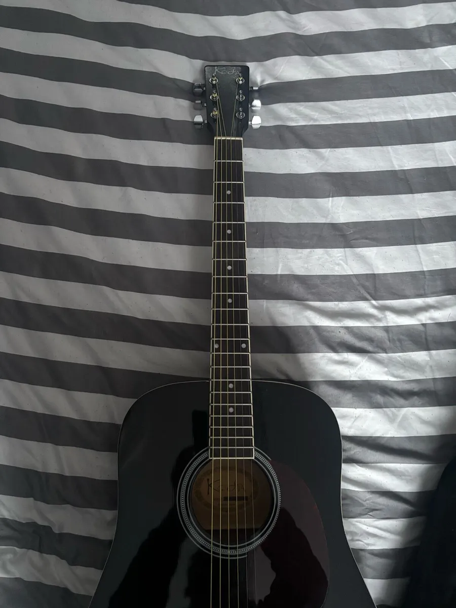 KODA Black Guitar - Image 3