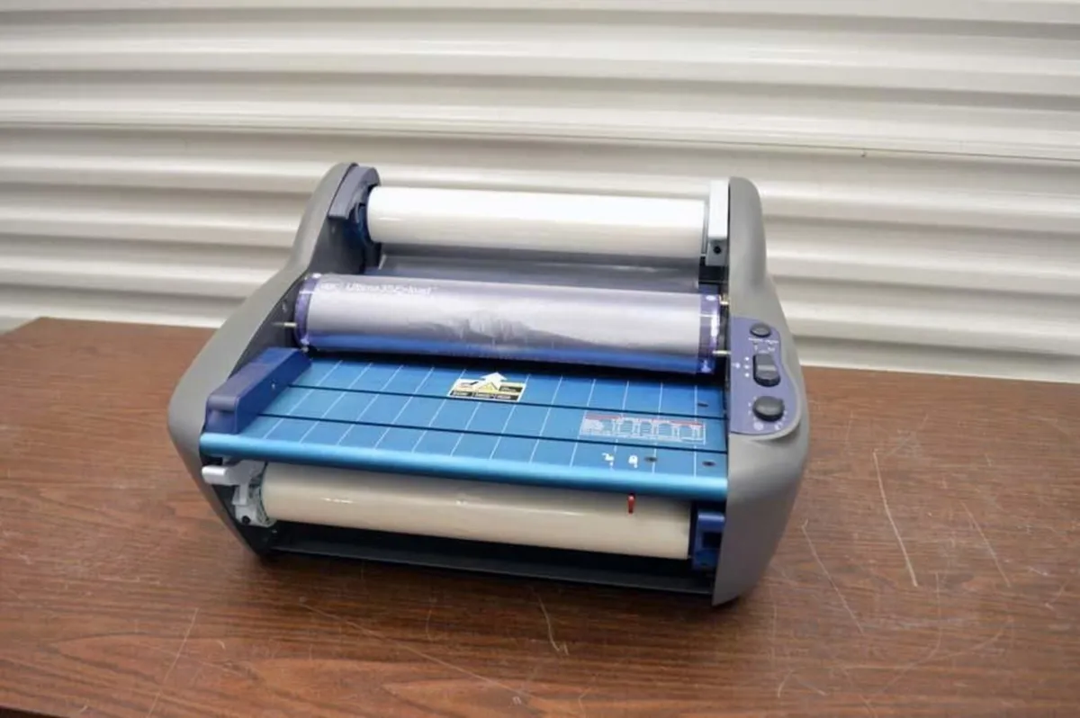 Laminator GBC Ultima 35EZ - with supplies - Image 1