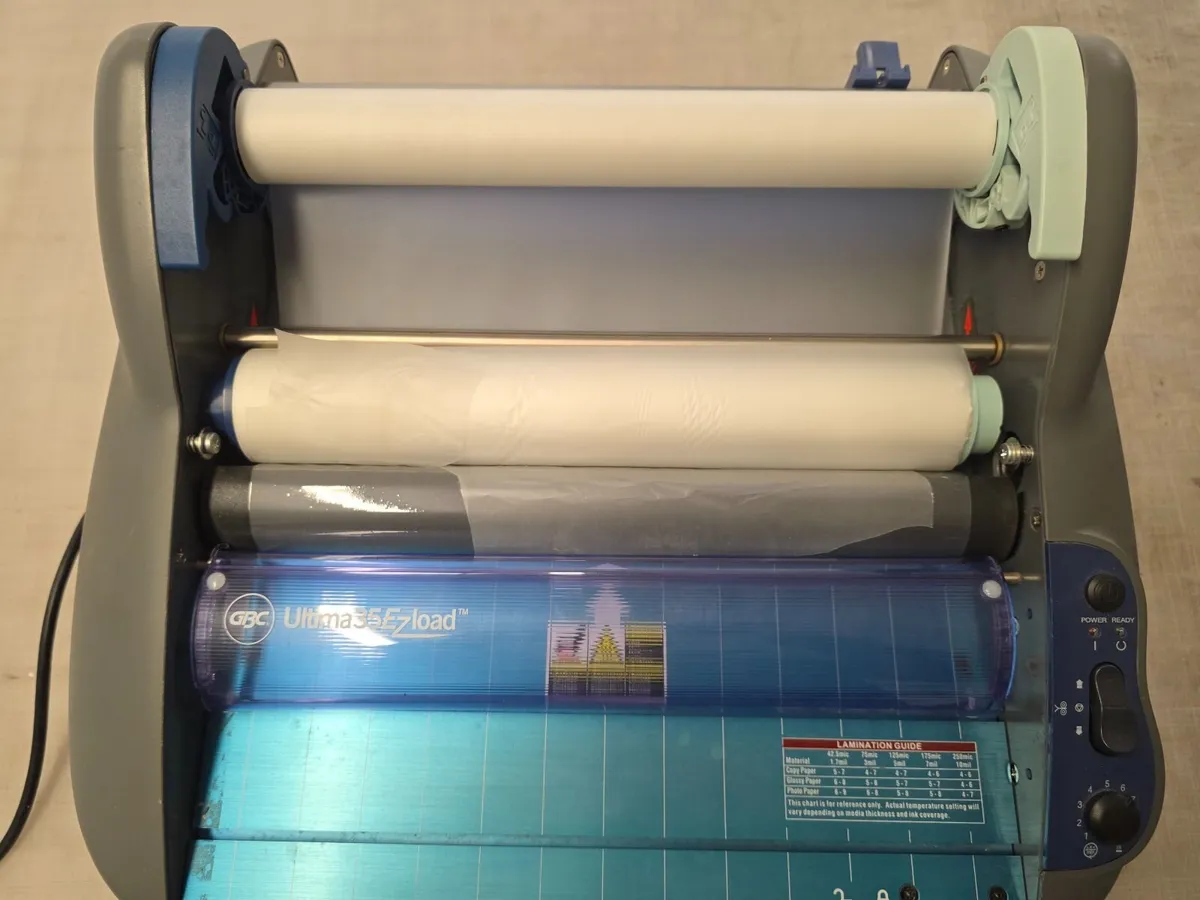 Laminator GBC Ultima 35EZ - with supplies - Image 4