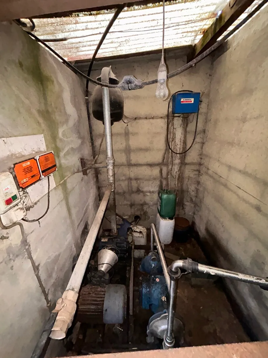 Milking parlour (8 unit) - Image 4