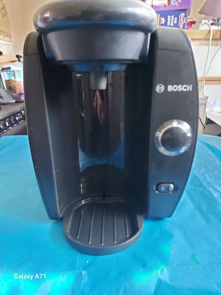 Bosch Coffee Maker TAS4000GB, Excellent condition - Image 1
