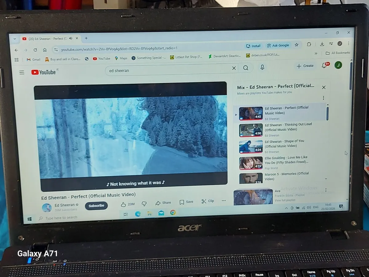 ACER TravelMate 5335 Laptop, 4GB Ram, 250GB HDD, - Image 1