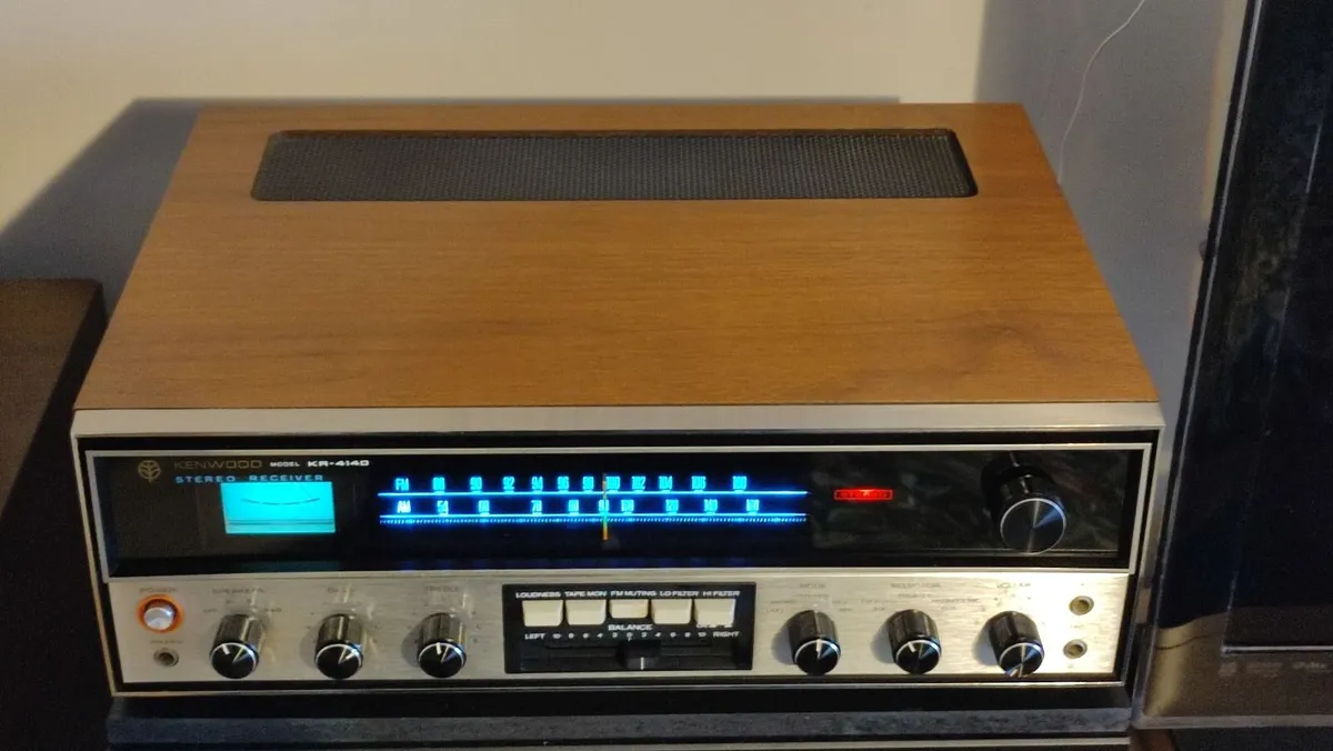 Vintage KENWOOD KR-4140 Receiver/amplifier.LikeNEW - Image 2
