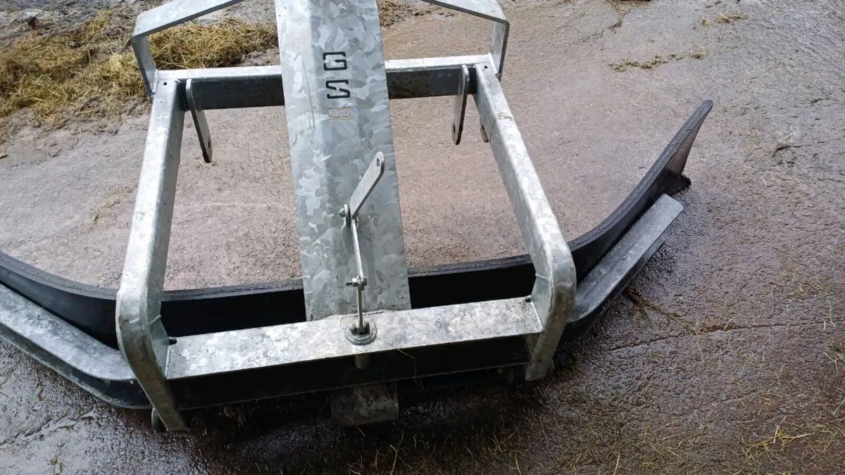 Tractor scraper - Image 2