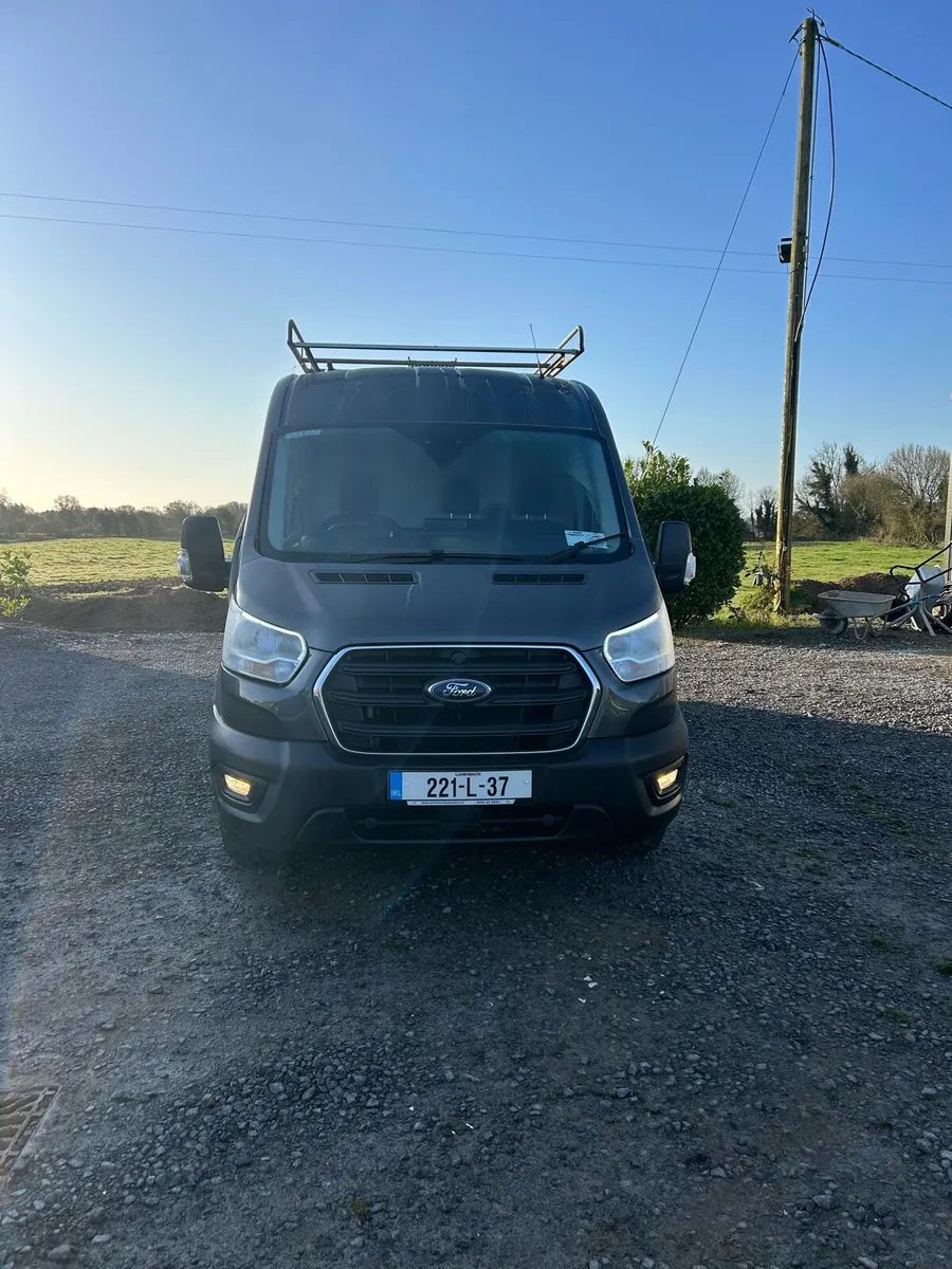 Transit van - Image 2