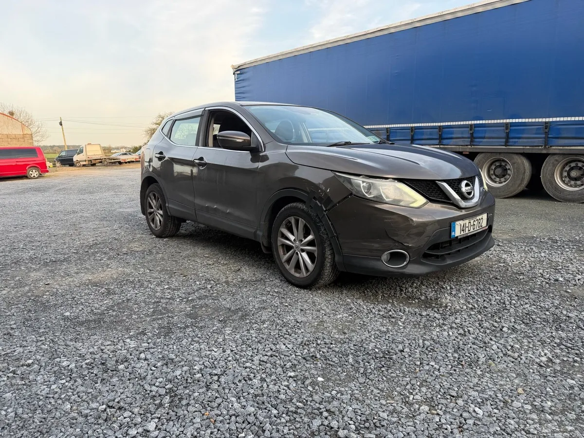 2014 Nissan Qashqai 1.6 diesel - Image 3