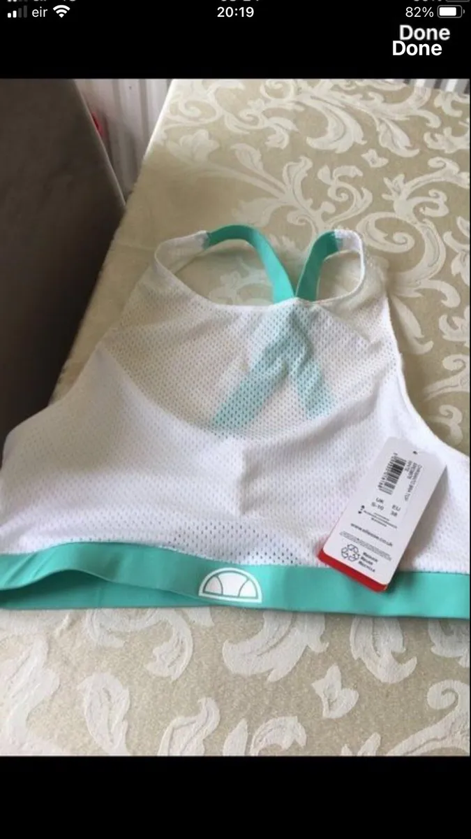 Ladies BNWT sports bra size 8/10 €15 - Image 4