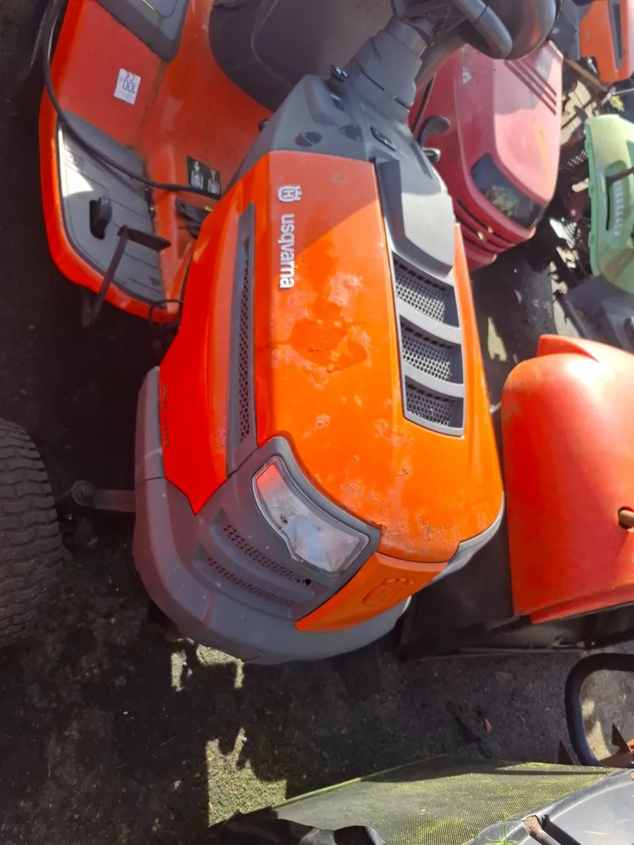 Husqvarna TC138 ride on mower - Image 3