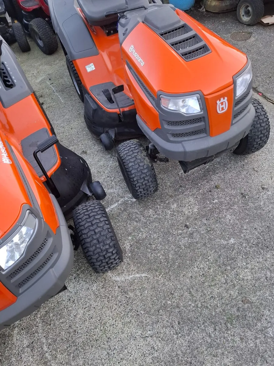 Husqvarna TC138 ride on mower - Image 4
