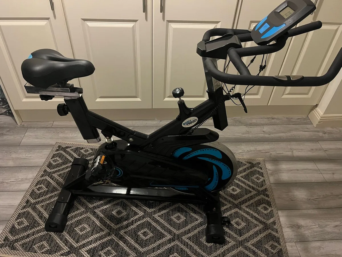 Exercise bike - Image 2