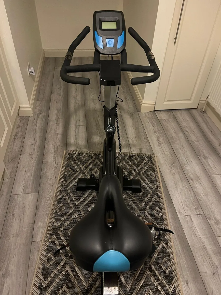 Exercise bike - Image 4