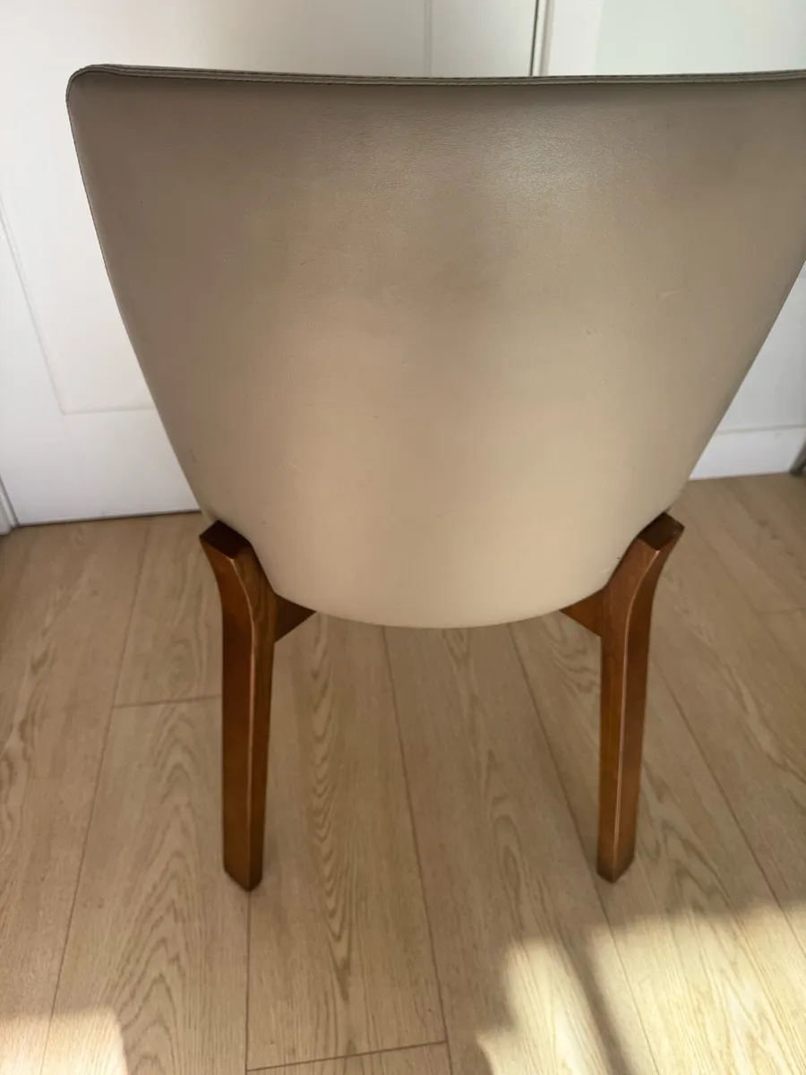 Kitchen chairs - Image 3