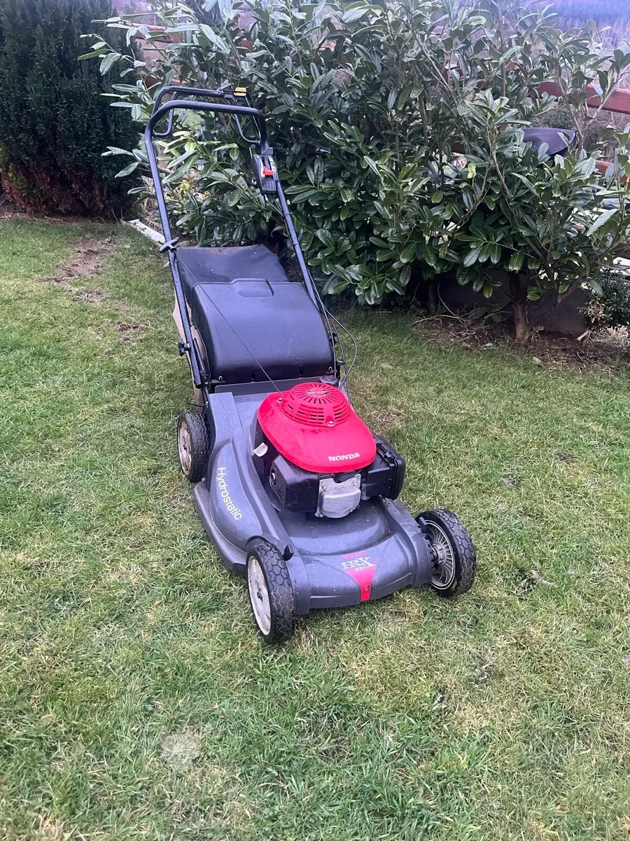 Honda hrx537 lawnmower - Image 1