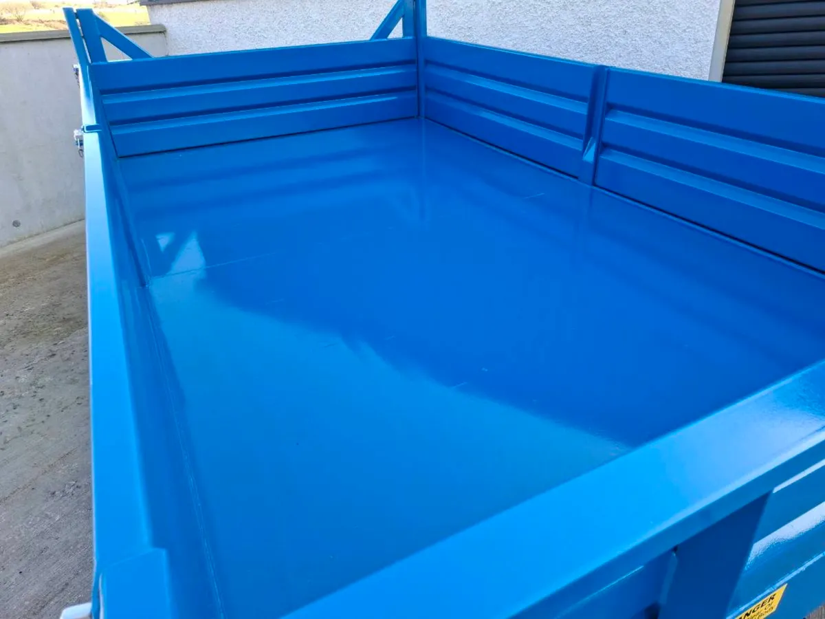 Wam 12ft x 7ft tipping trailer LIKE NEW NO VAT - Image 3