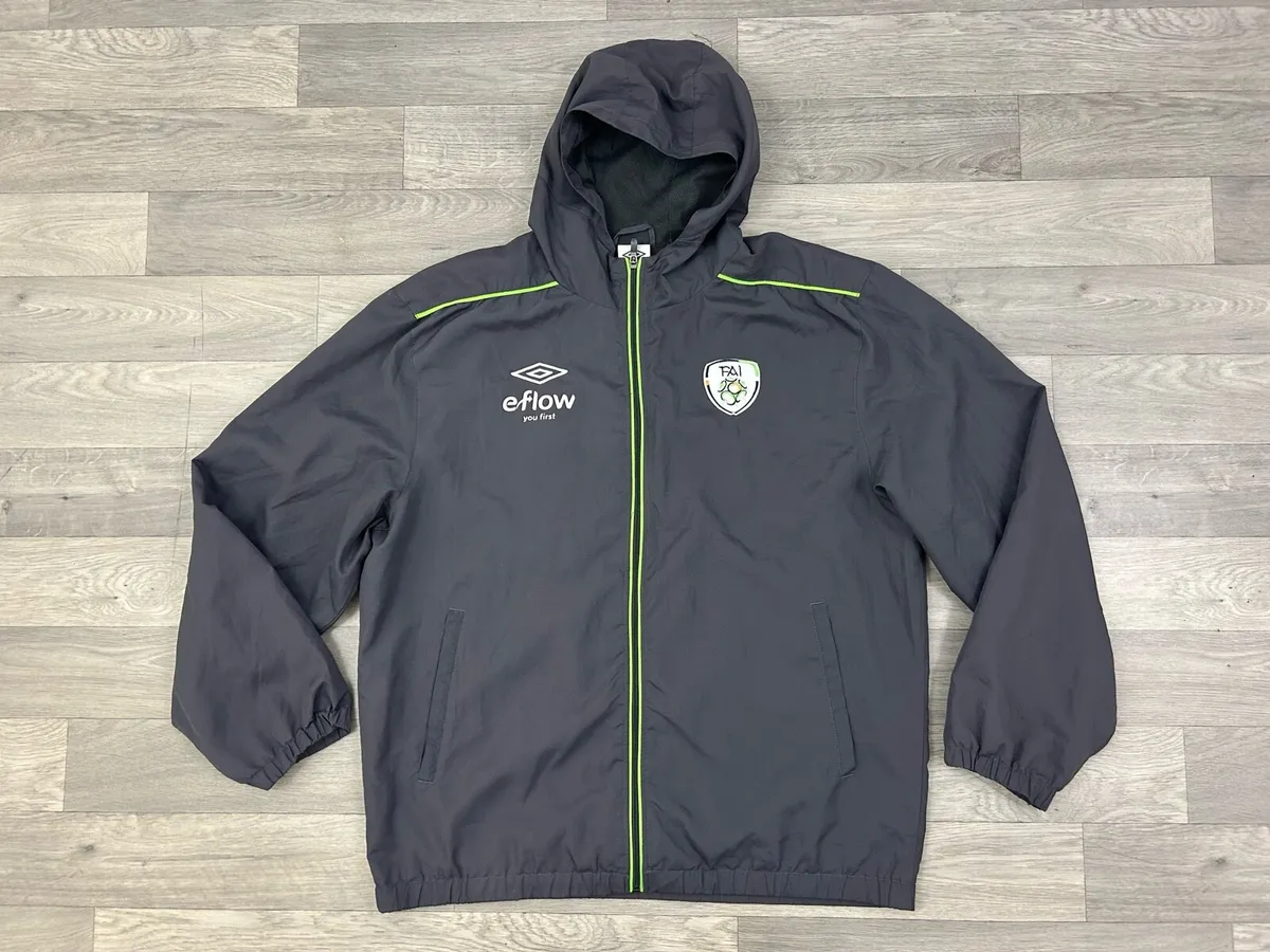 Vintage Umbro Ireland Hooded Jacket Mens Large - Image 1