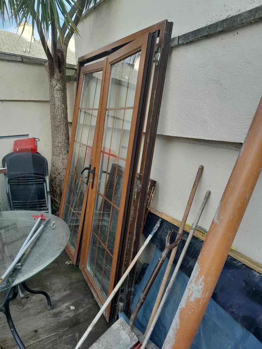 Solid Oak 15 Panel Doors and Window - Image 4