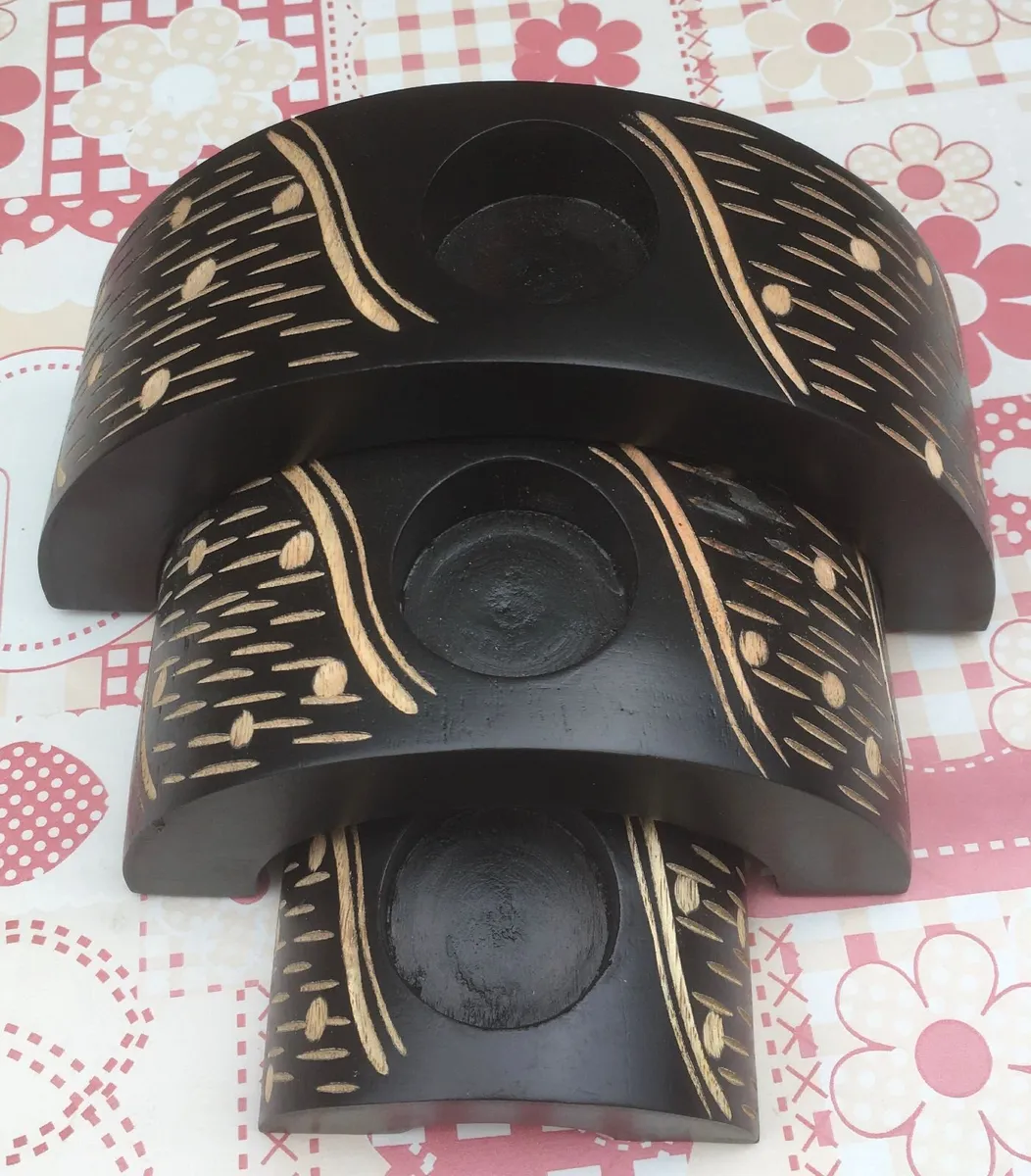 BRAND NEW 3 Piece Stackable Candle Set with Candle - Image 4