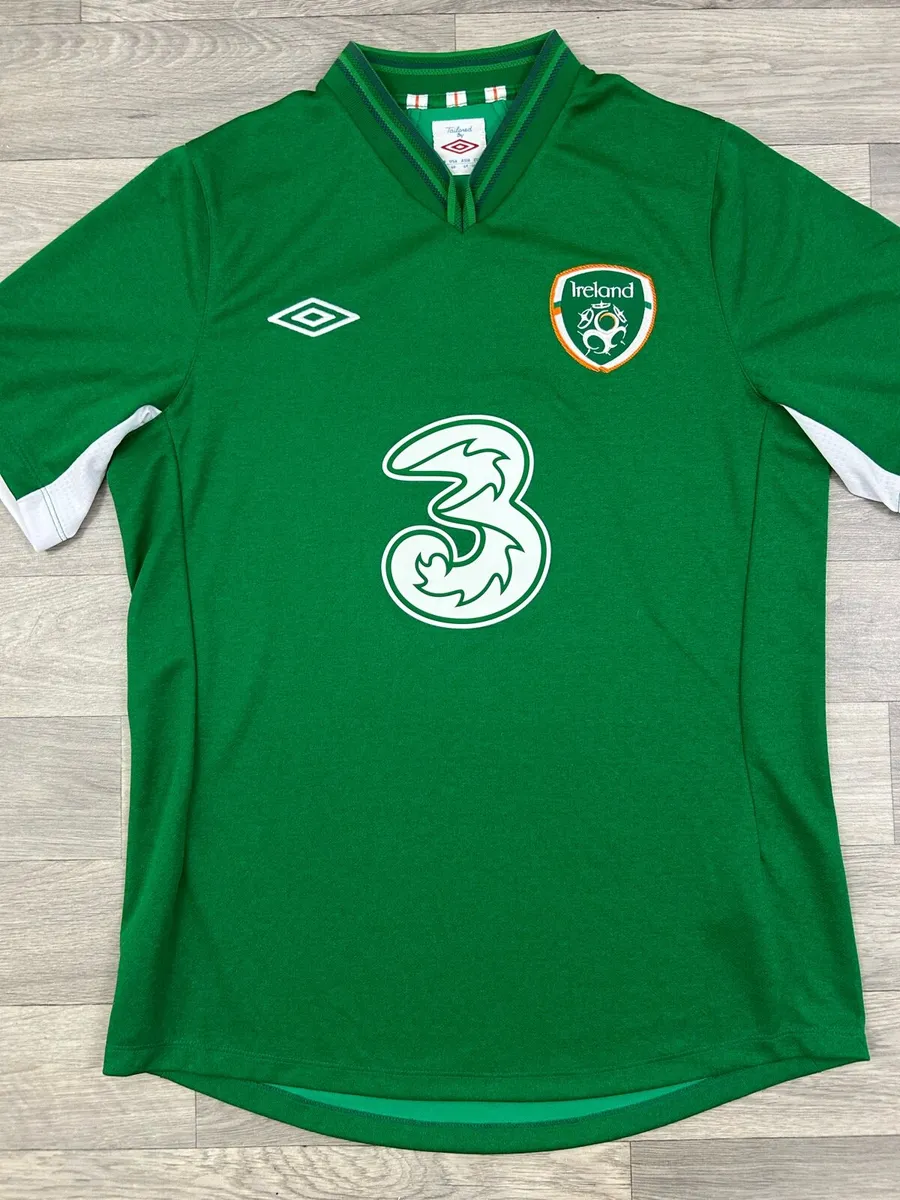Umbro Ireland Home Jersey Shirt Mens Medium - Image 2