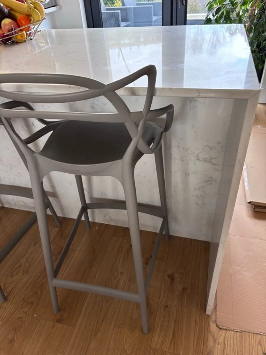 kitchen island - Image 2