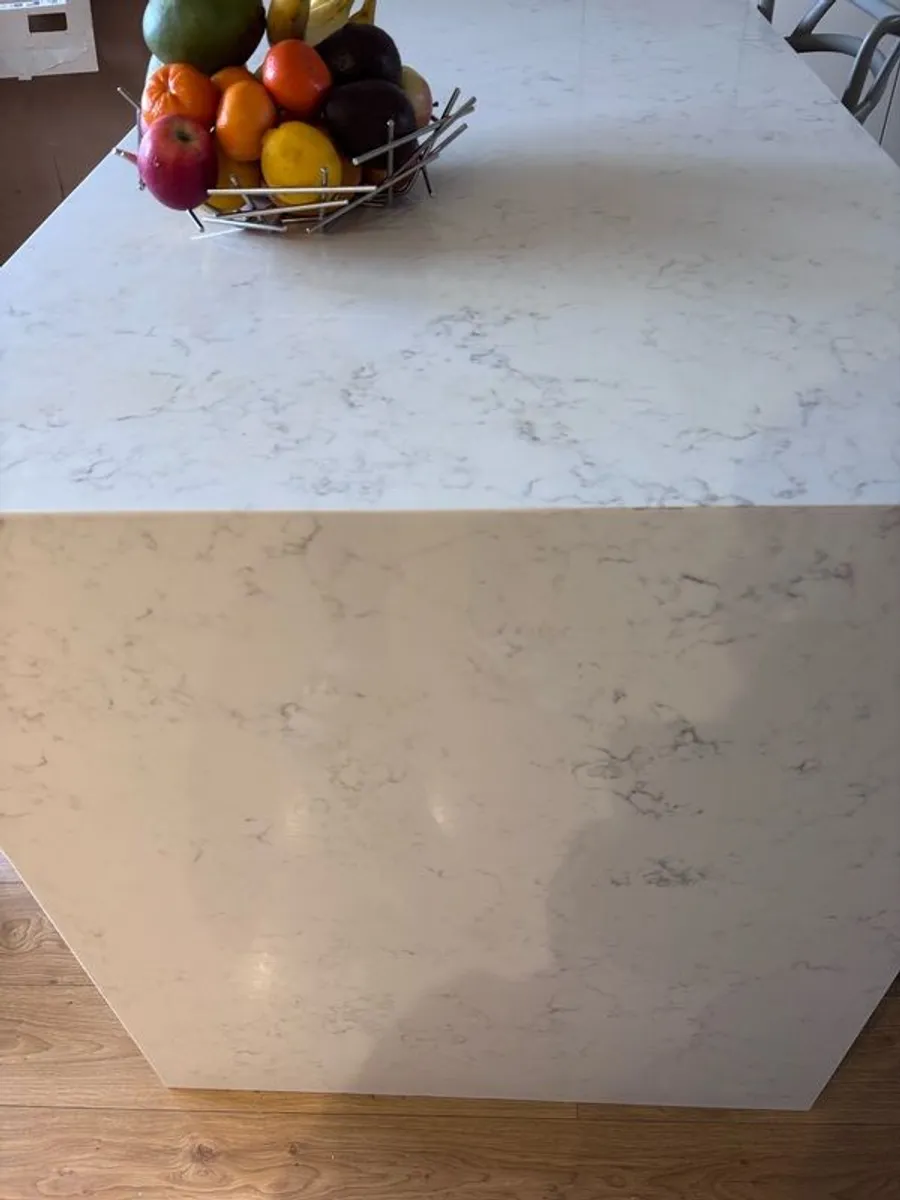 kitchen island - Image 4