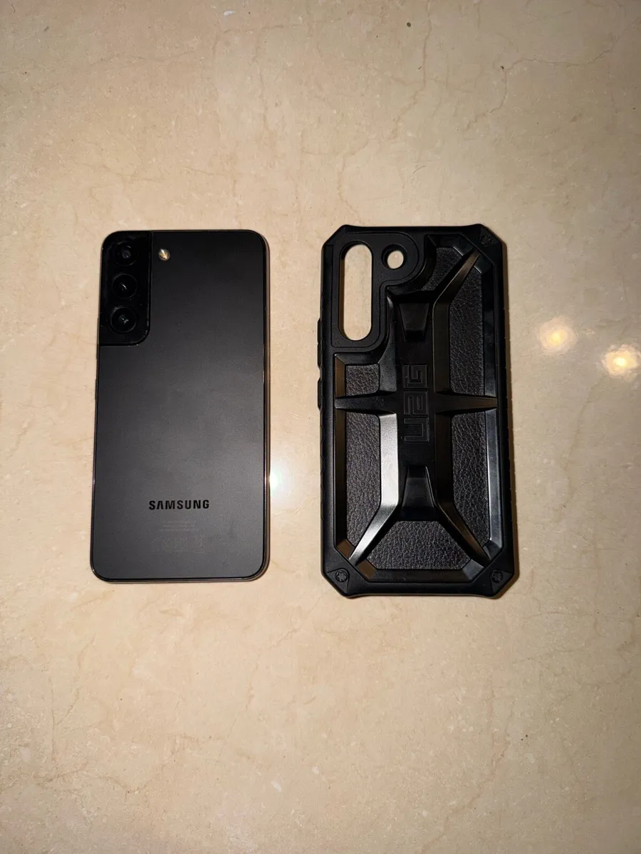 Samsung s22 - Image 1