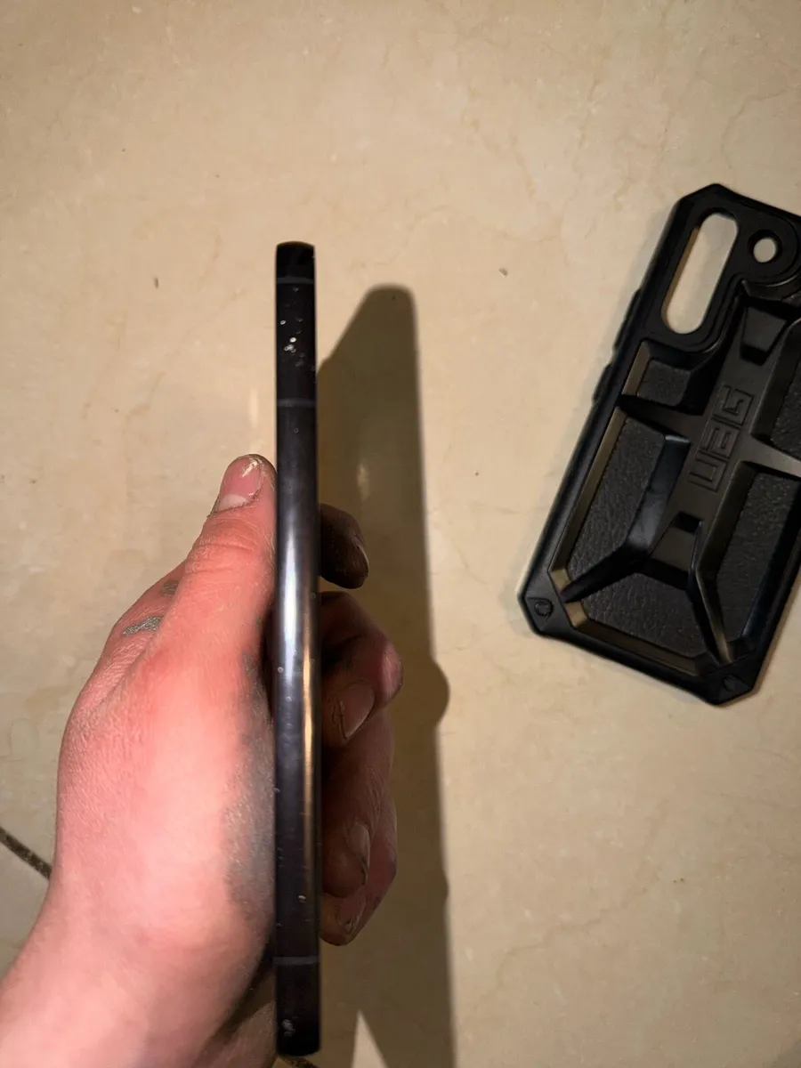 Samsung s22 - Image 3