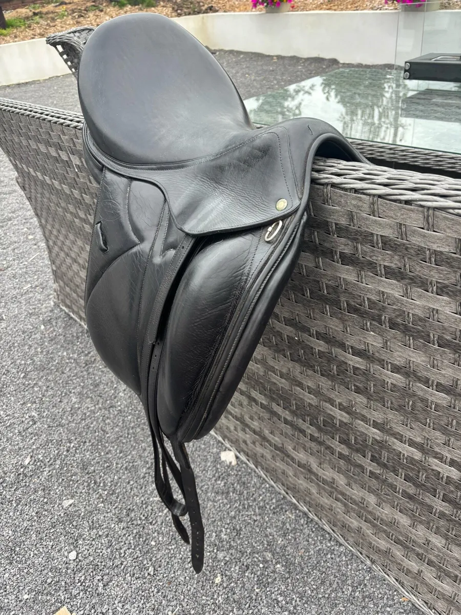 Devoucoux dressage saddle - Image 4