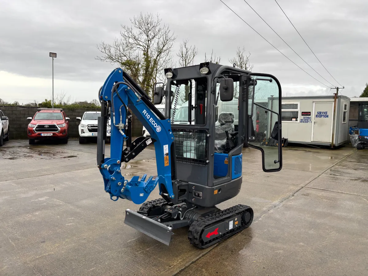 Rippa 1.2 ton fully cabbed Mini Digger. R10 Eco... - Image 1