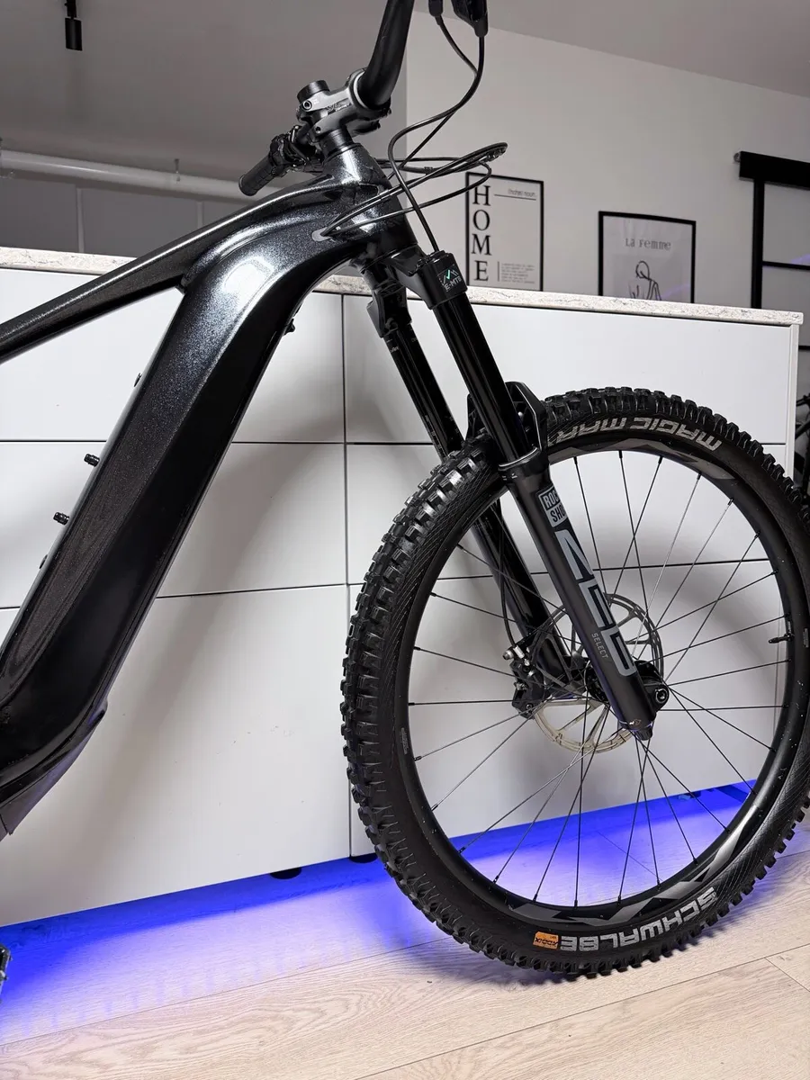 GIANT Reign E+ 2 PRO Full Suspension EMTB - Image 4