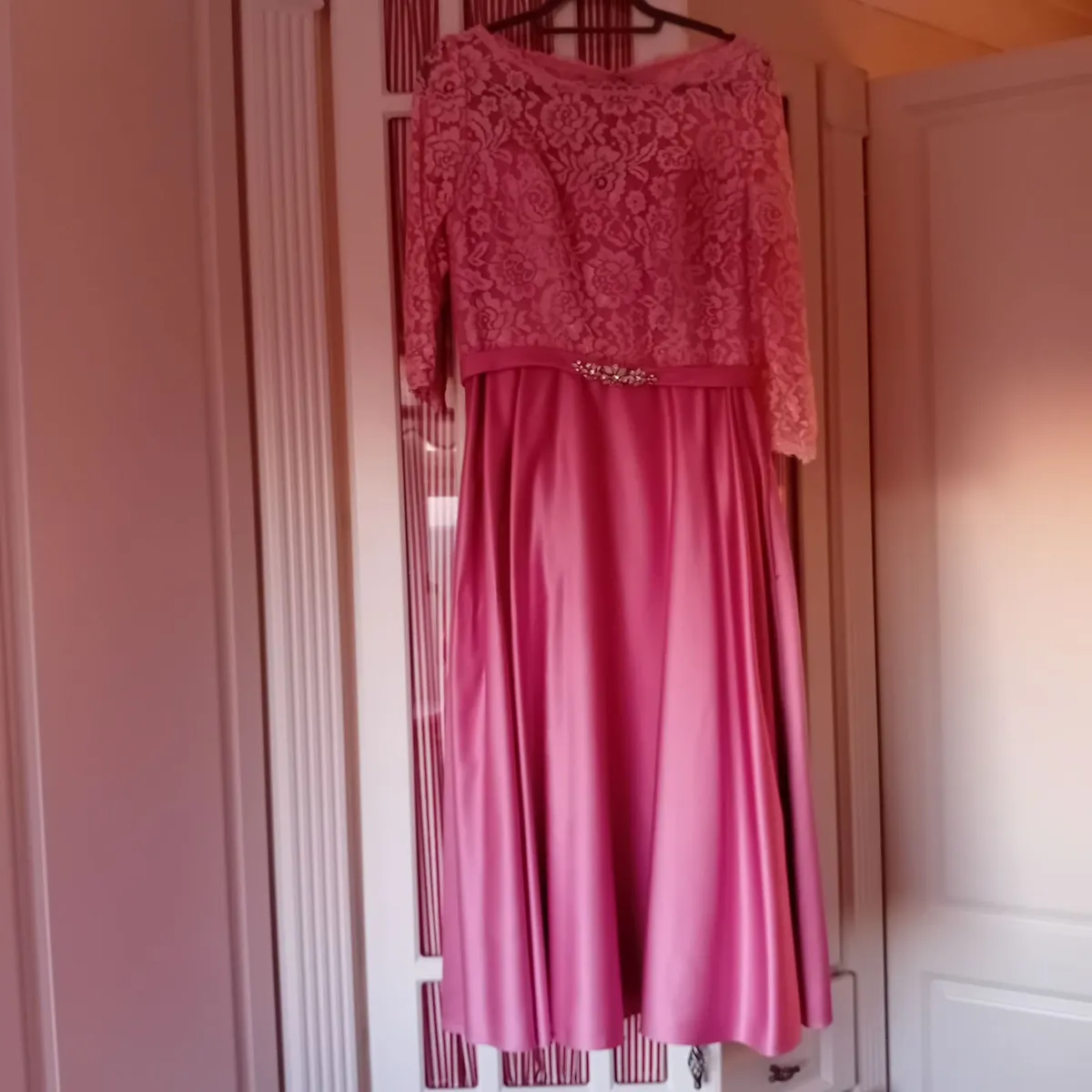 Fab occasion dress. - Image 1