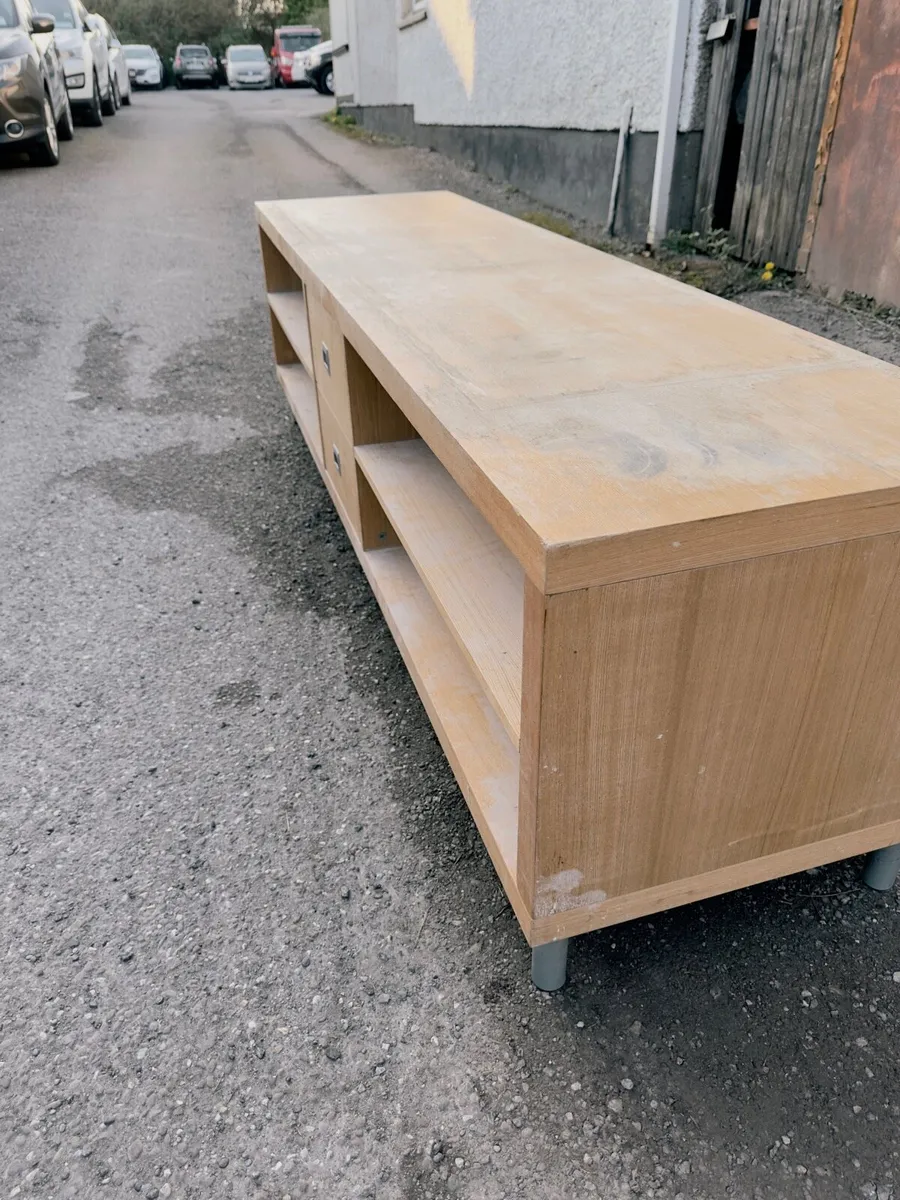 Tables. Free - Image 4